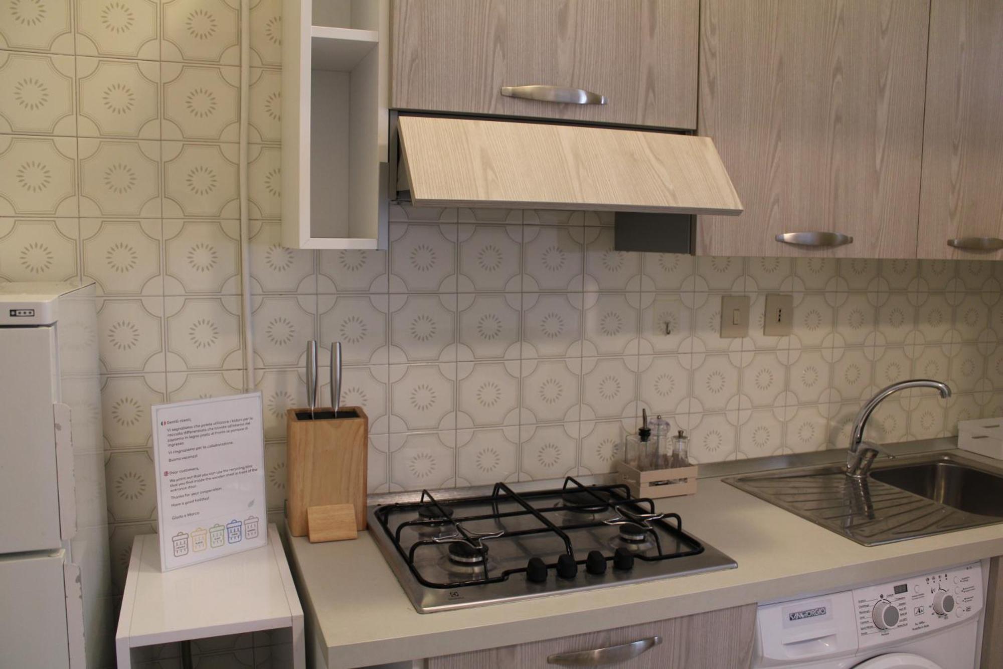 60020 Apartment *